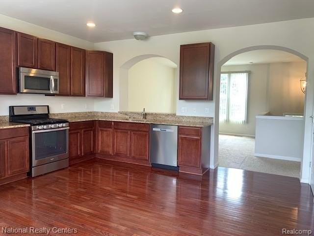 44635 Ellery Ln - Photo 7 of 21