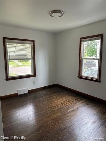 1829 Academy St - Photo 7 of 13