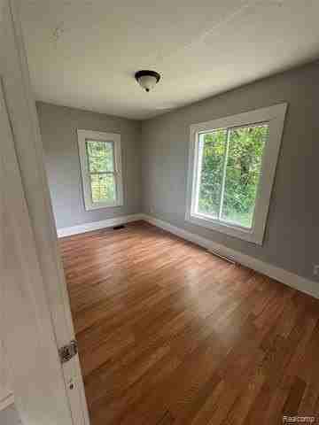 2176 Springle St - Photo 6 of 9