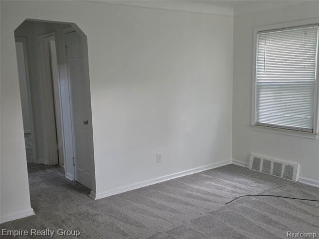 29061 Barton St - Photo 6 of 19