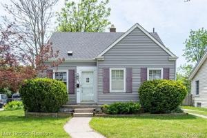 featured image of 1587 Leroy St