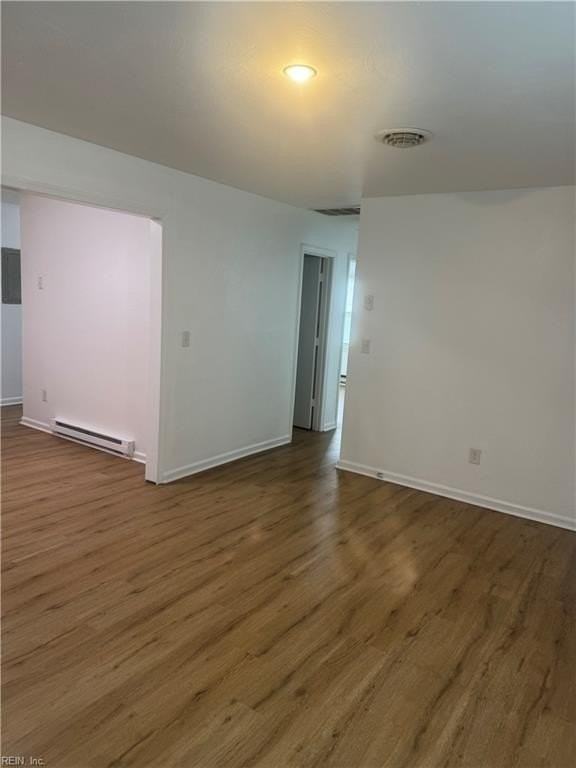 308 Elizabeth St - Photo 4 of 10