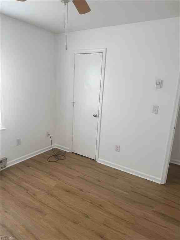 308 Elizabeth St - Photo 6 of 10