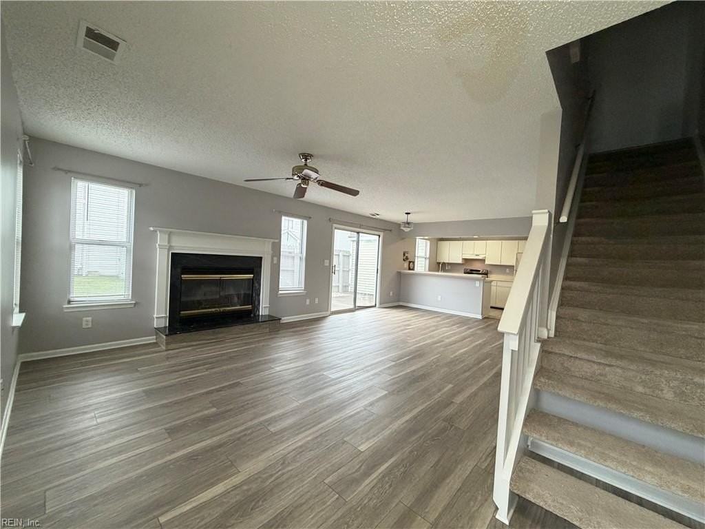 5608 Tourmaline Ct - Photo 2 of 23