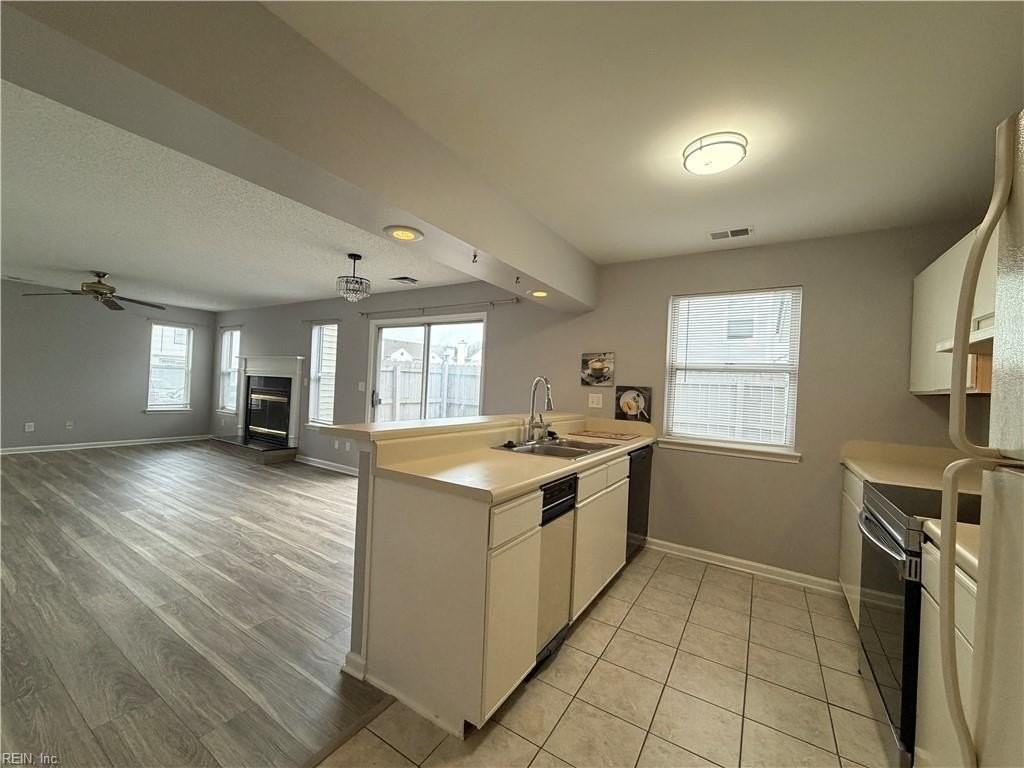 5608 Tourmaline Ct - Photo 5 of 23
