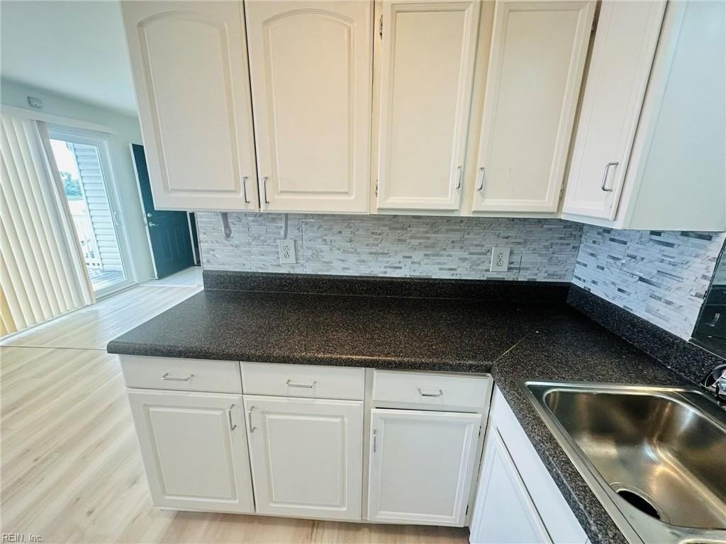 615 W Ocean View Ave #A - Photo 7 of 21