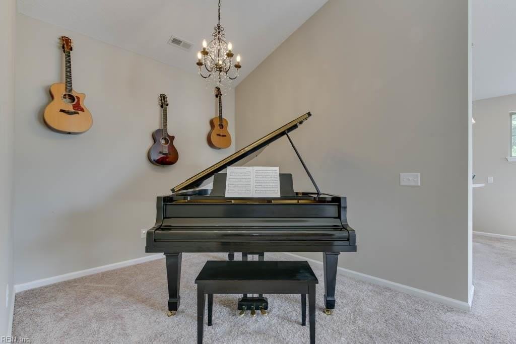 1104 Union Pacific Way - Photo 4 of 33