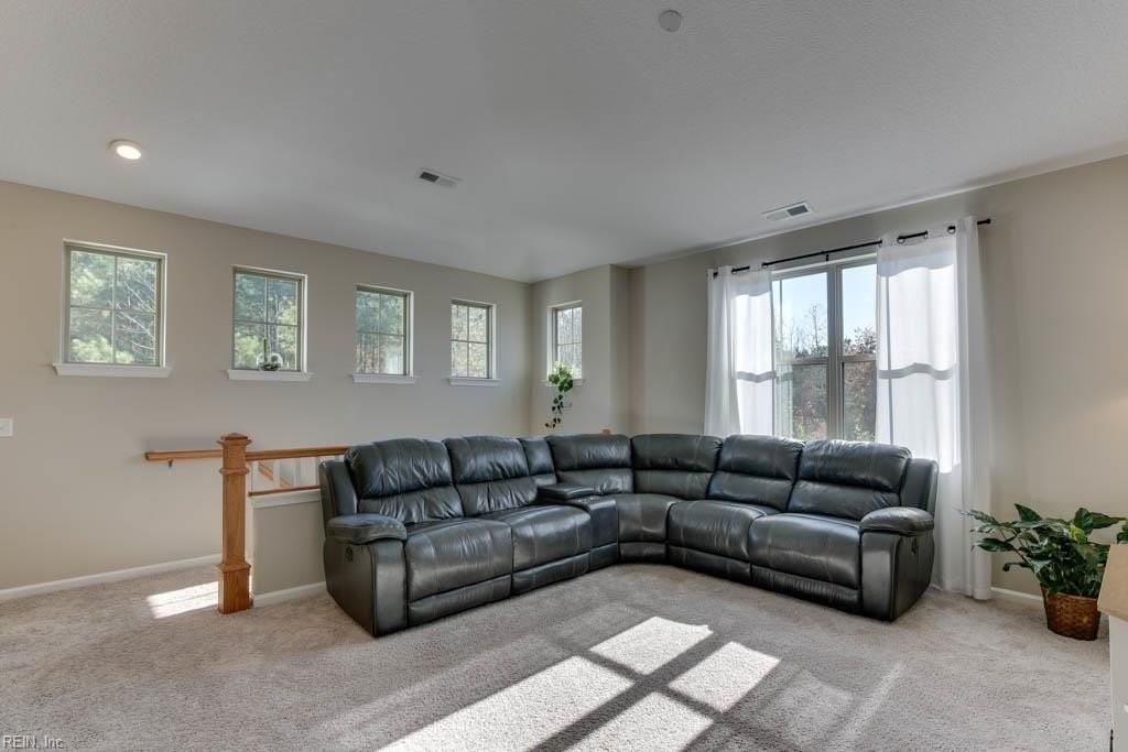 1104 Union Pacific Way - Photo 5 of 33