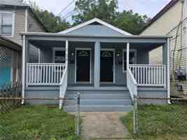 featured image of 739 18th St #B