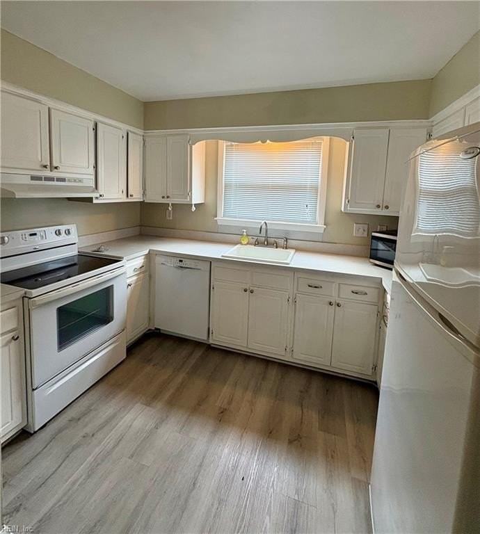 5026 Amboy Ct - Photo 6 of 10
