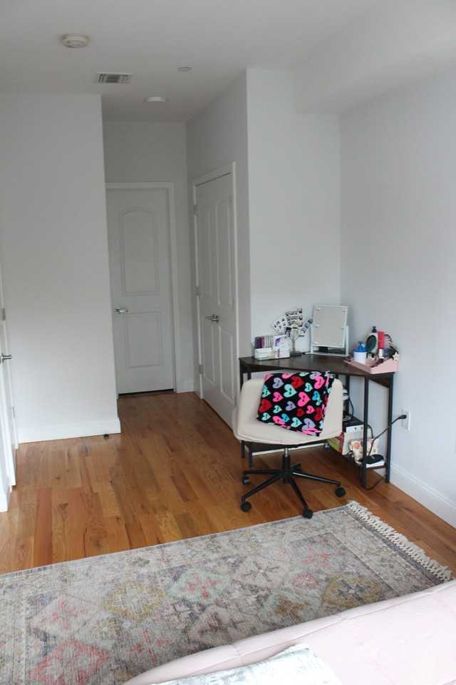 2708 Glenwood Rd #3 - Photo 3 of 9