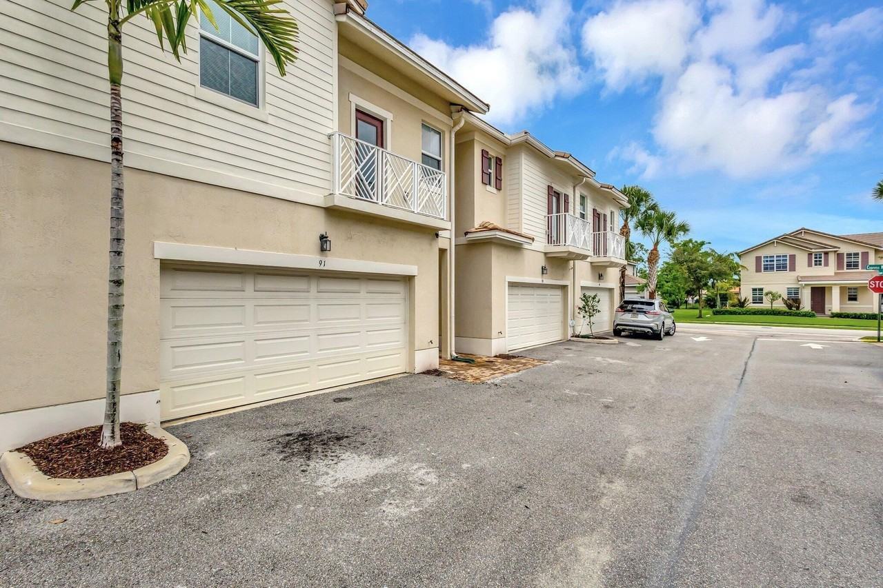 91 Palm Ln - Photo 6 of 50