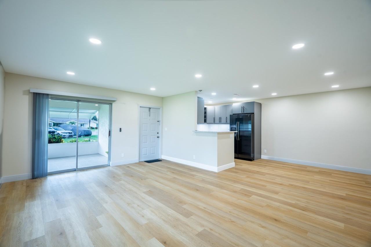 14339 Canalview Dr #D - Photo 6 of 16