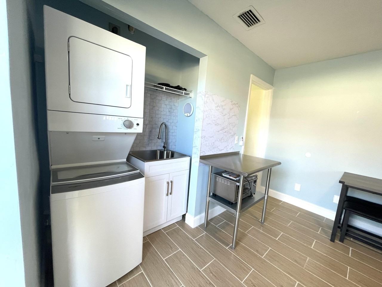 5753 Se Mercedes Ave - Photo 4 of 19