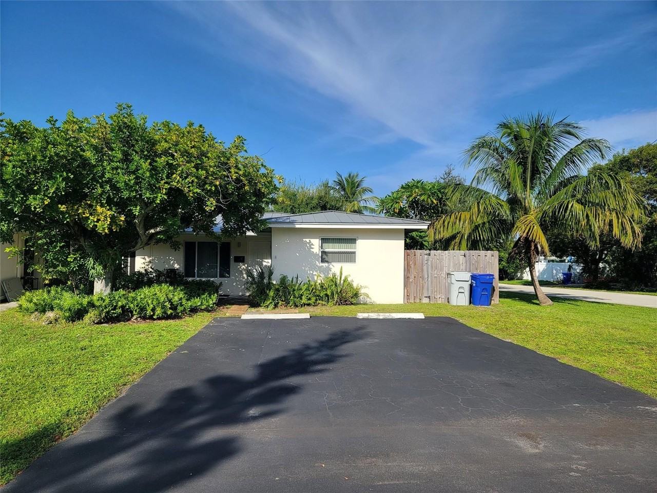 1601 Sw 1st Ter
