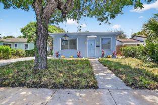 910 Se 3rd St - Photo 1 of 1