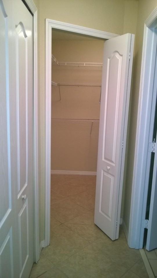 238 Sw Chandler Ter - Photo 5 of 10