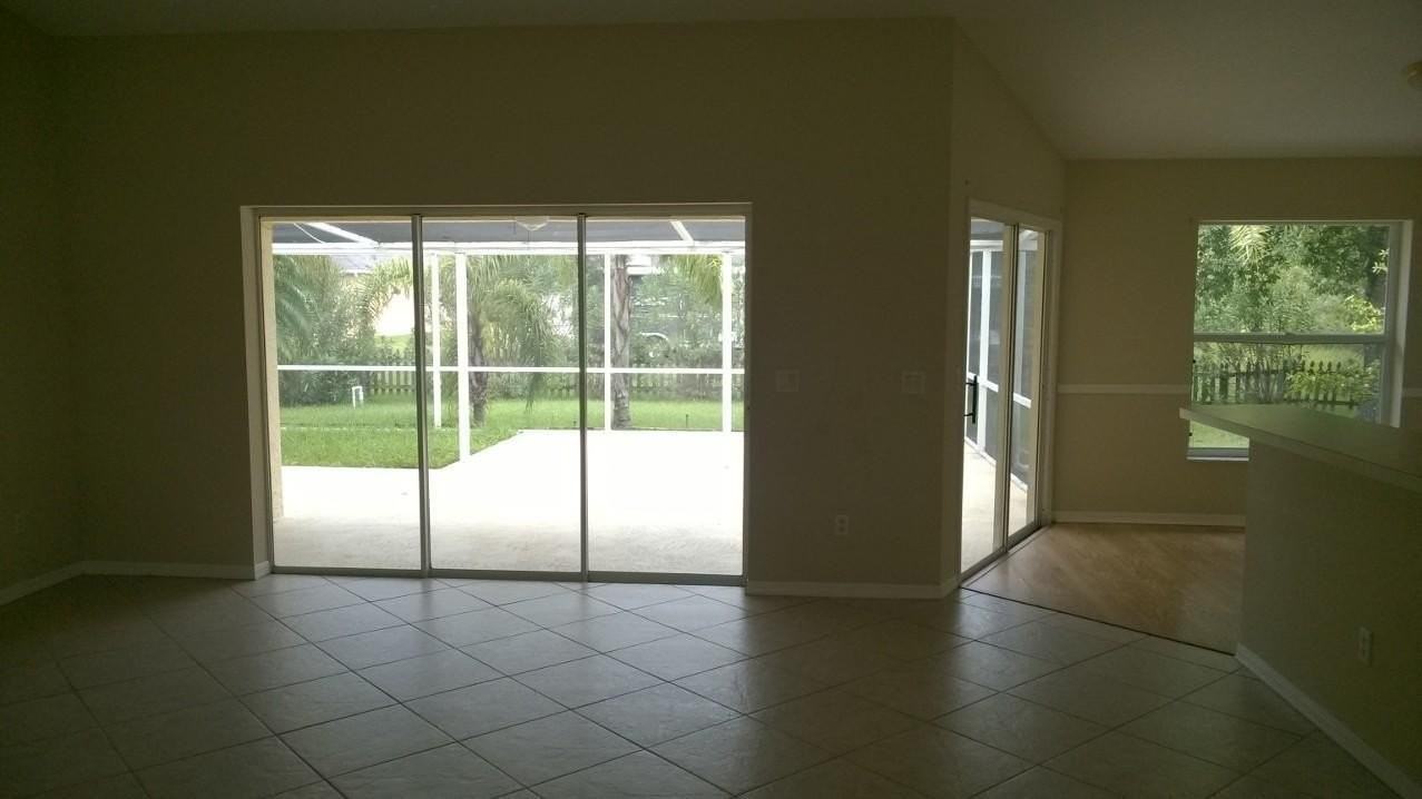 238 Sw Chandler Ter - Photo 6 of 10