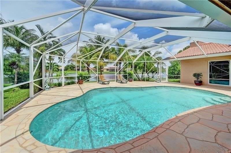 5088 Nw 100th Ter - Photo 2 of 50