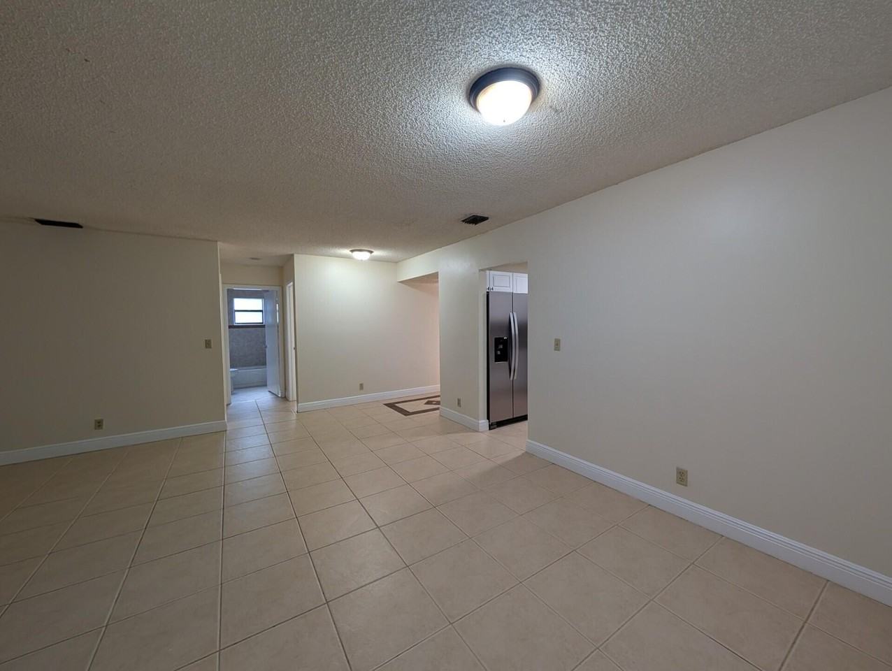 3830 Coral Tree Cir - Photo 6 of 25