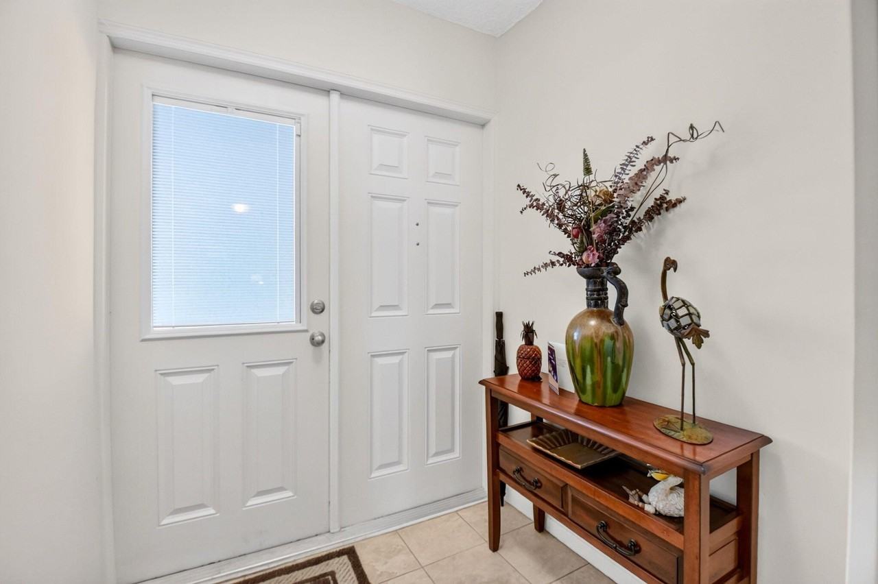 3425 Via Poinciana #201 - Photo 2 of 50