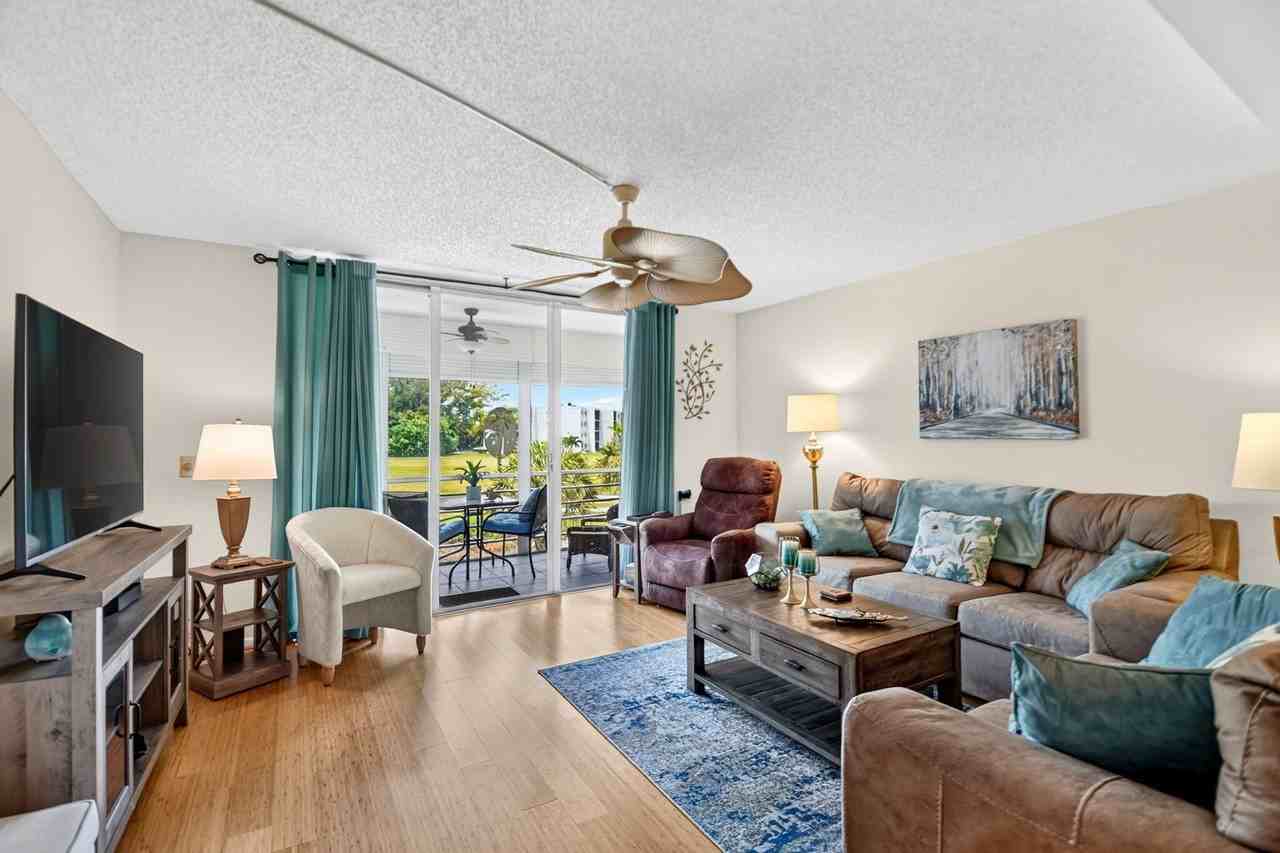3425 Via Poinciana #201 - Photo 5 of 50