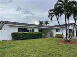 featured image of 2910 Ne 40th Ct