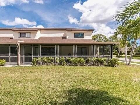 20851 Boca Ridge Dr N - Photo 5 of 36