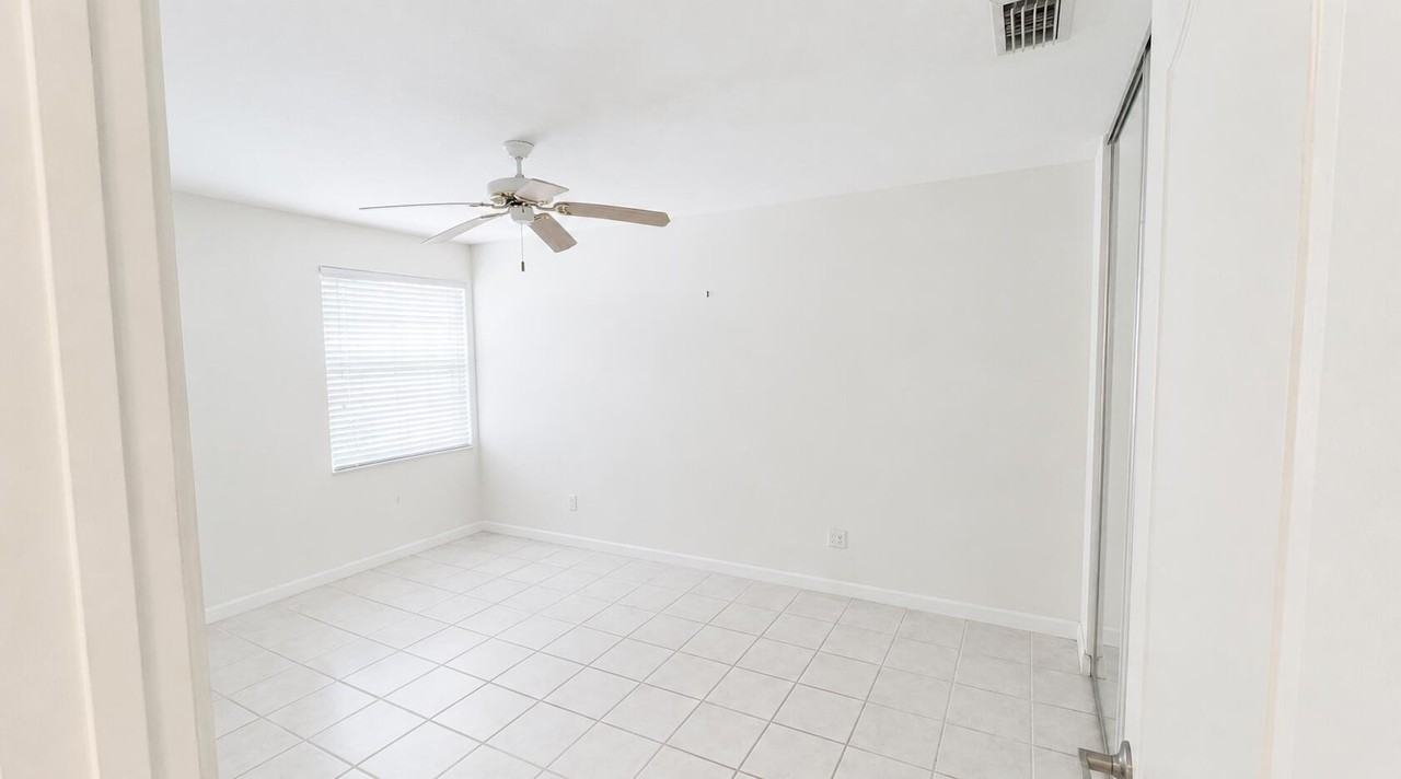 7852 Nile River Rd - Photo 3 of 4