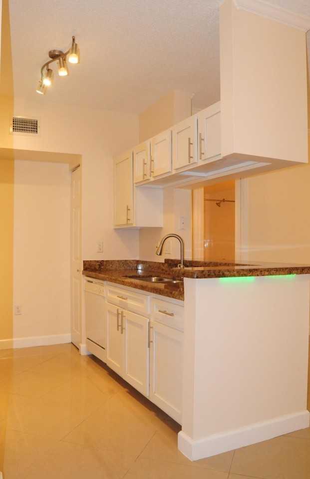 11685 W Atlantic Blvd #923 - Photo 6 of 37