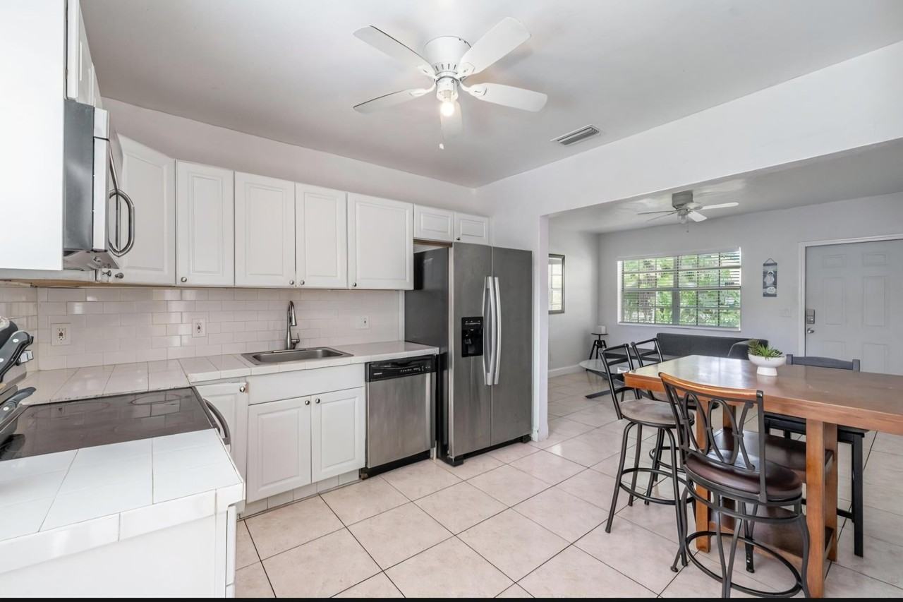 3401 Sw 48th Ave