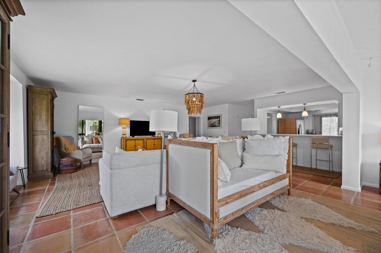 13329 Polo Club Rd #204 - Photo 4 of 20
