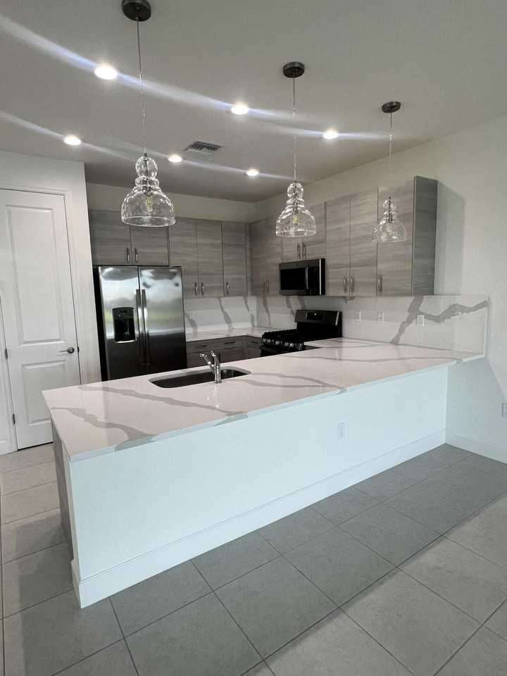 11664 Sw River Crossing Pl - Photo 5 of 35