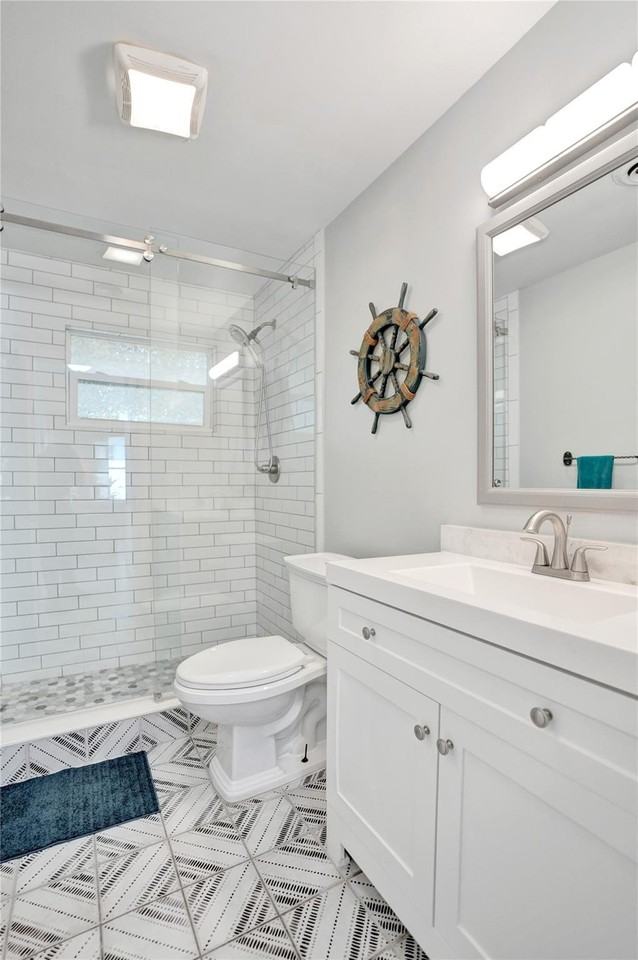 901 Se 14th Ct #1 - Photo 7 of 13