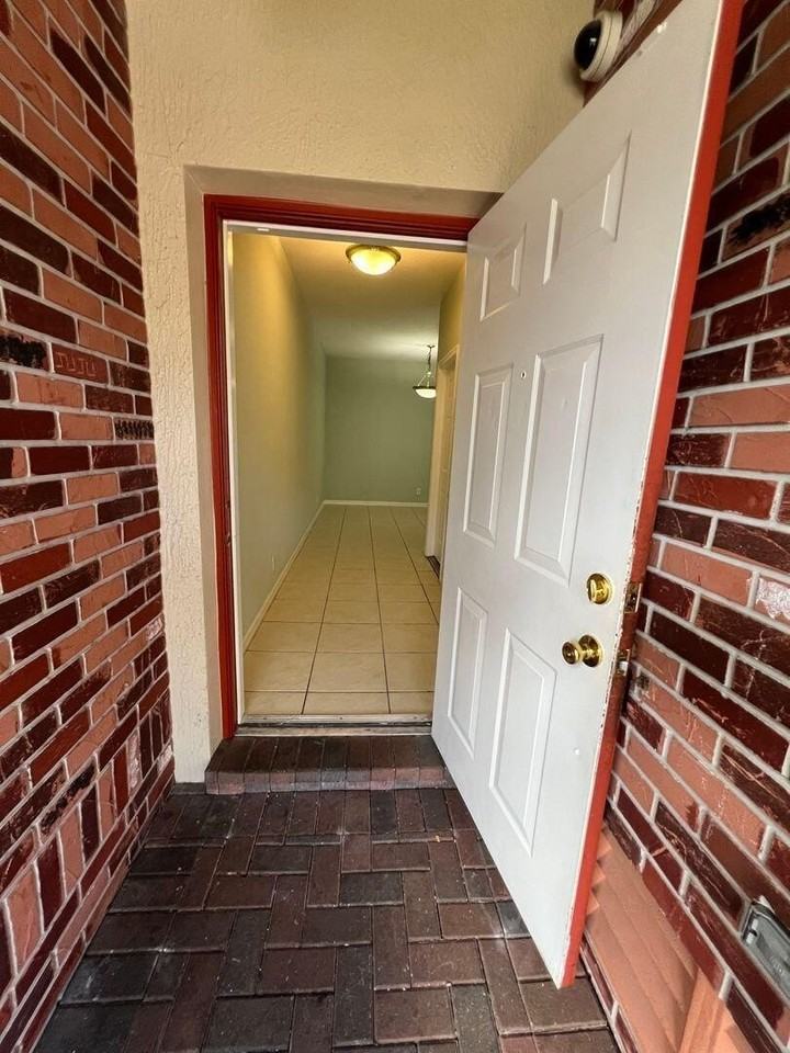 3361 Nw 29th Ct - Photo 2 of 19