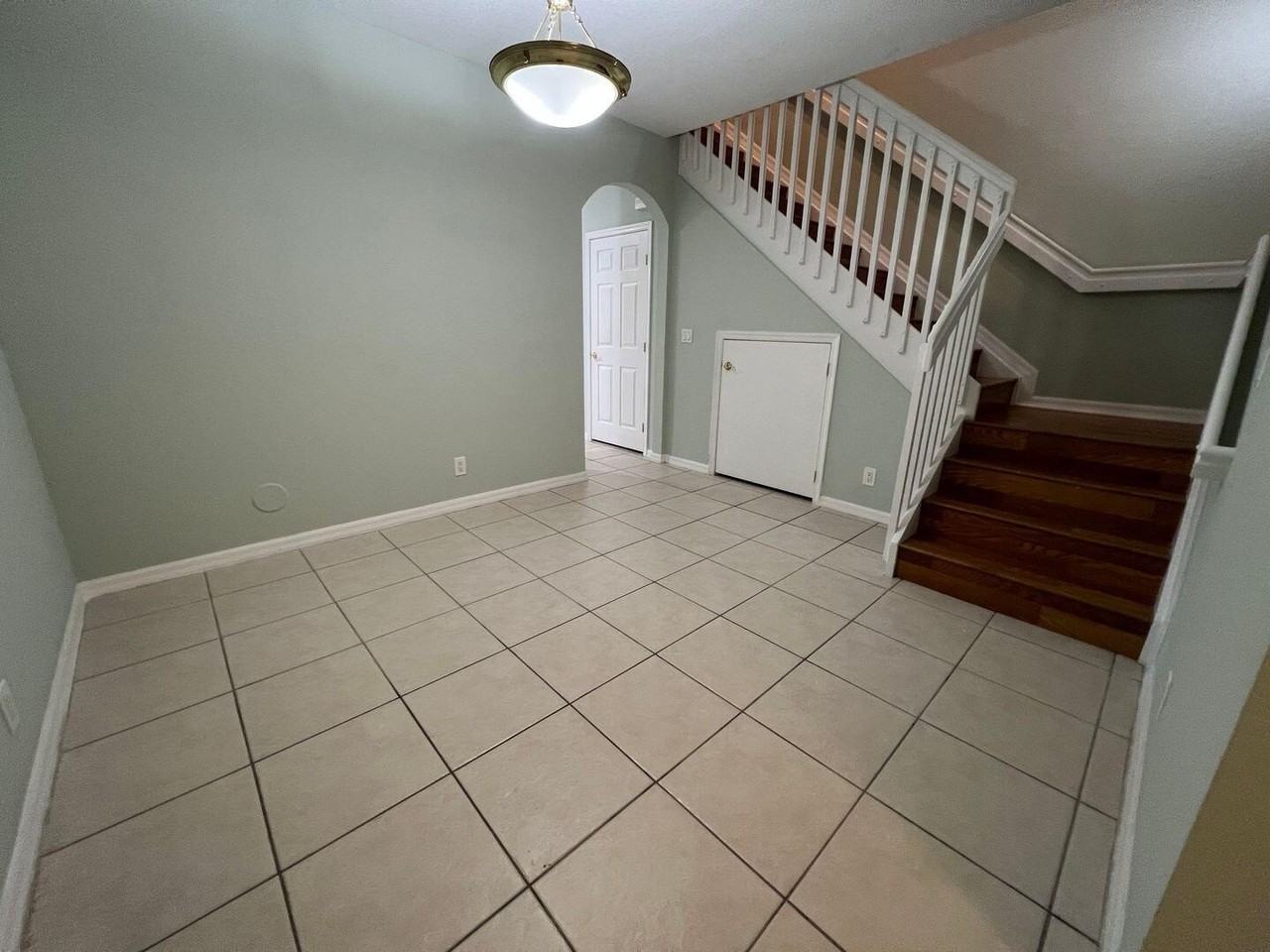 3361 Nw 29th Ct - Photo 4 of 19