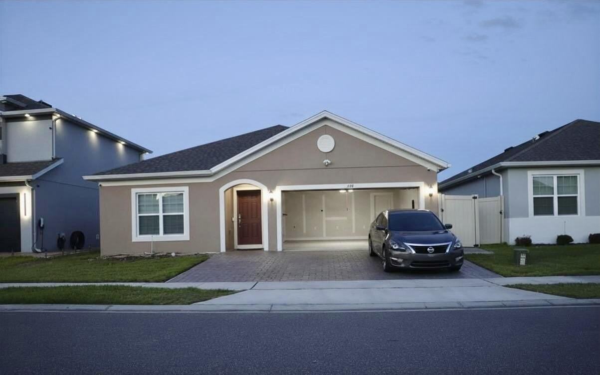 260 Hamlet Loop
