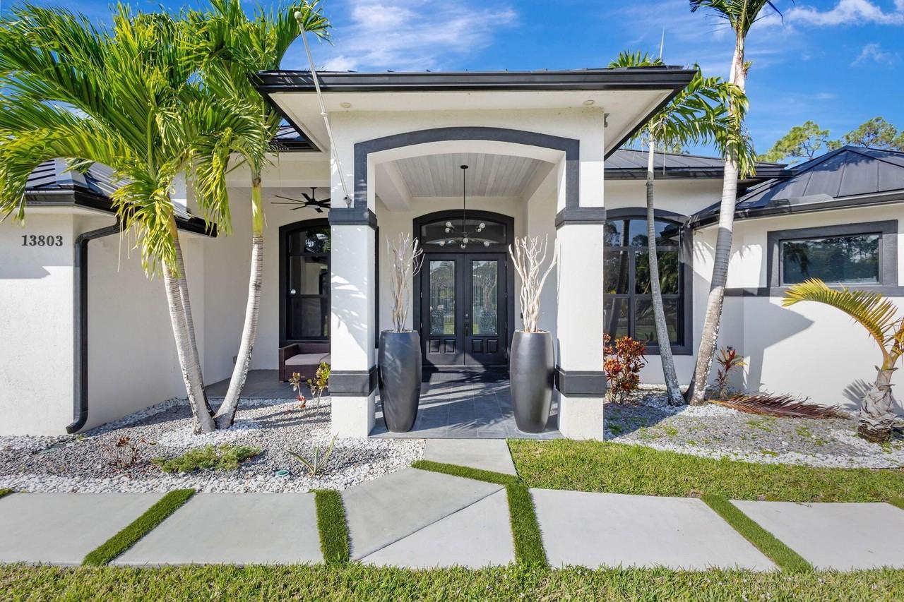 13803 Citrus Grove Blvd