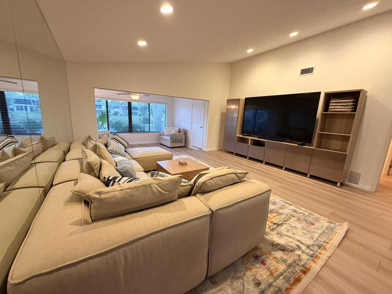 24 Westgate Ln #24A - Photo 2 of 17