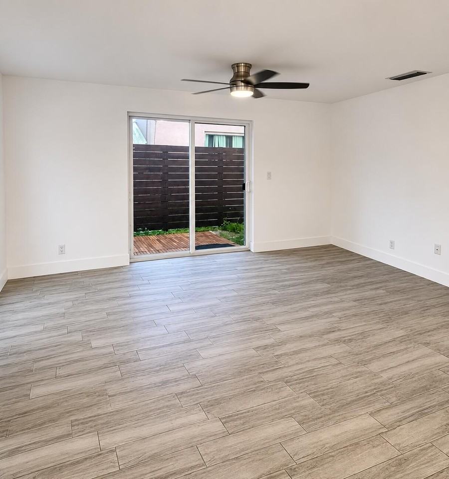 134 Nw 57th St - Photo 3 of 16