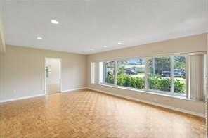 1705 Ne 26th Ave - Photo 5 of 10