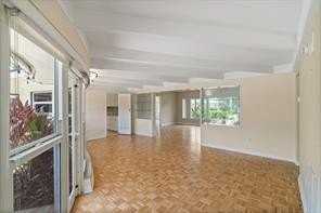 1705 Ne 26th Ave - Photo 6 of 10