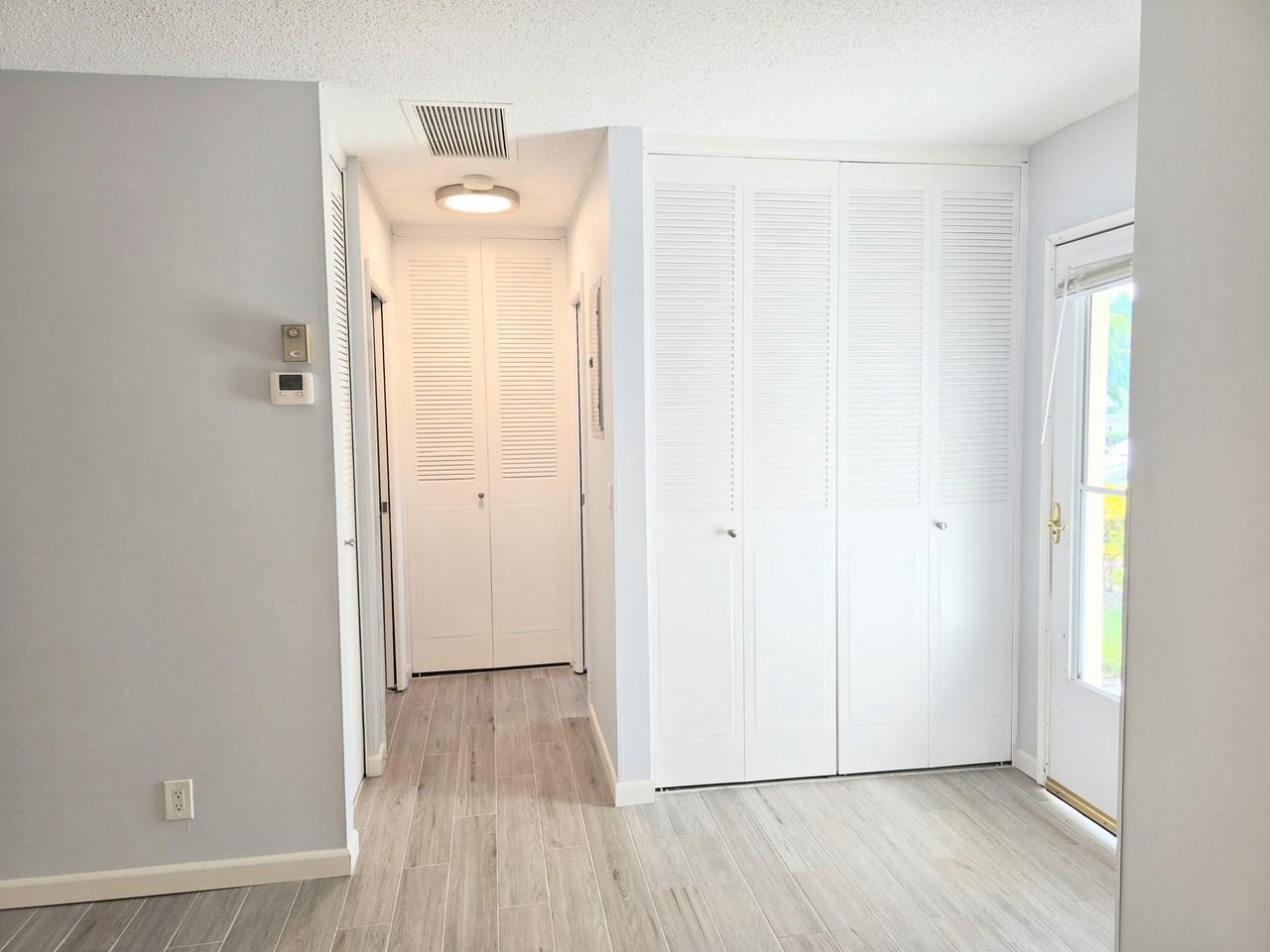 2737 Emory Dr E #D - Photo 5 of 17