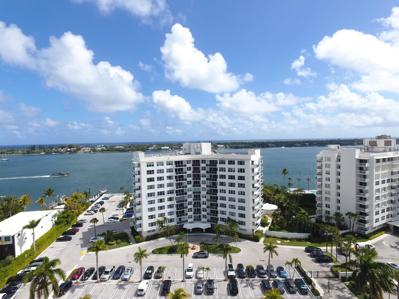 2800 N Flagler Dr #211 - Photo 3 of 22