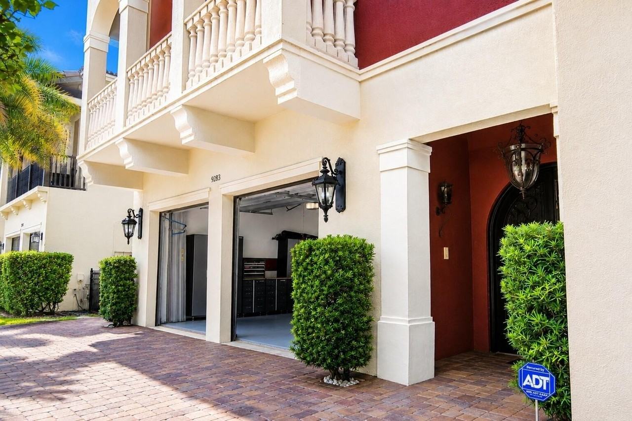 9183 Nugent Trl - Photo 4 of 50