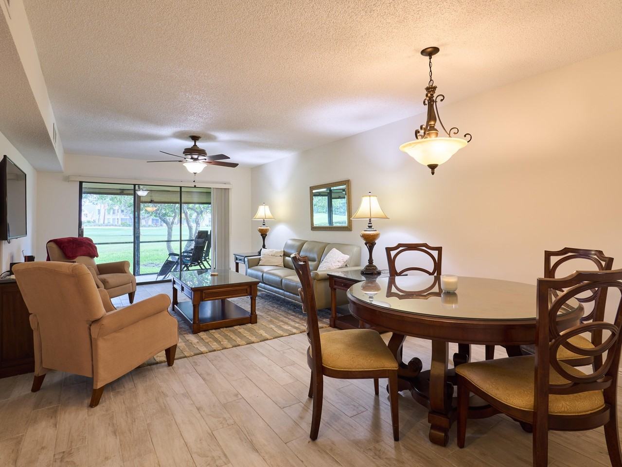 2001 Keystone Dr #A - Photo 4 of 33