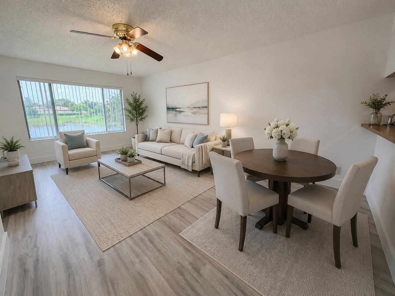918 Twin Lakes Dr #8M - Photo 4 of 28