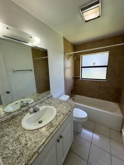 4355 Royal Banyan Way #20 - Photo 6 of 11