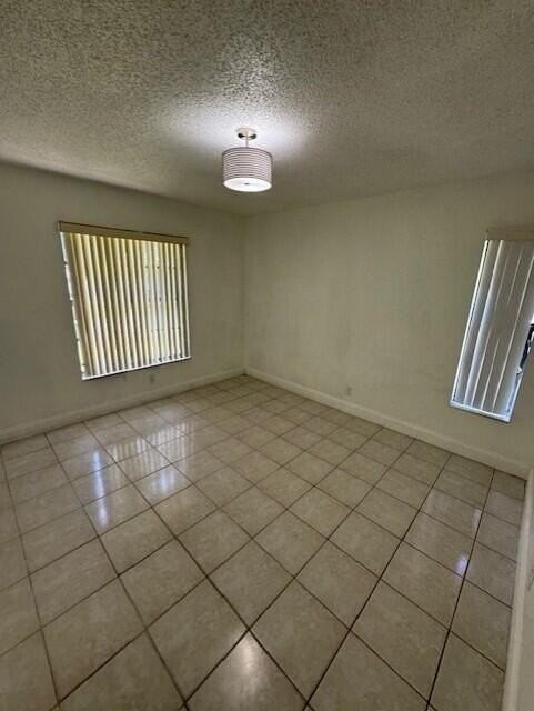 4355 Royal Banyan Way #20 - Photo 7 of 11