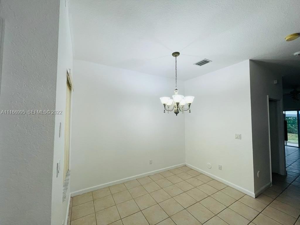 903 N Santa Catalina Cir - Photo 6 of 24